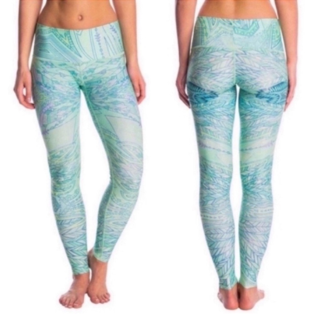 Teeki Leafy Blue and Green Leggings S - Picture 3 of 6